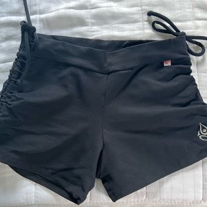 Black Shakti Yoga Shorts. Size M